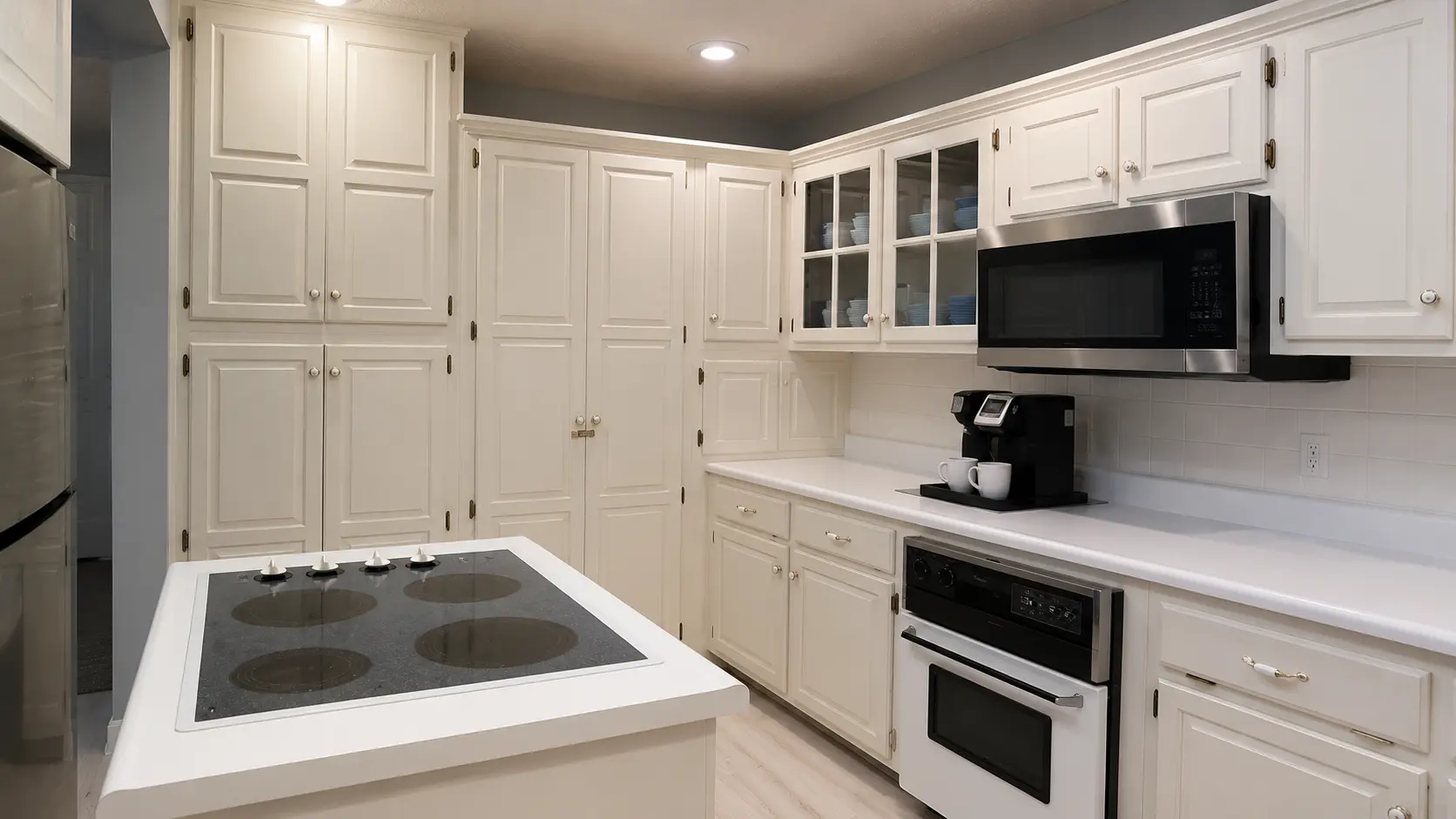 Kitchen storage and appliances