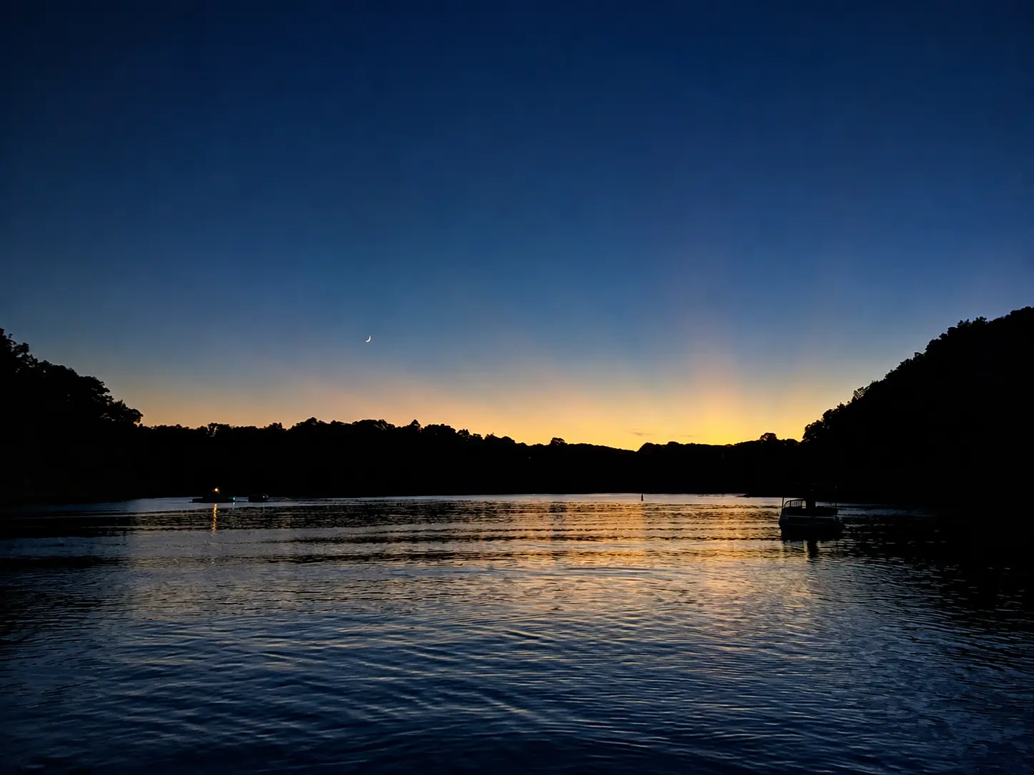 Lake Cumberland at twilight