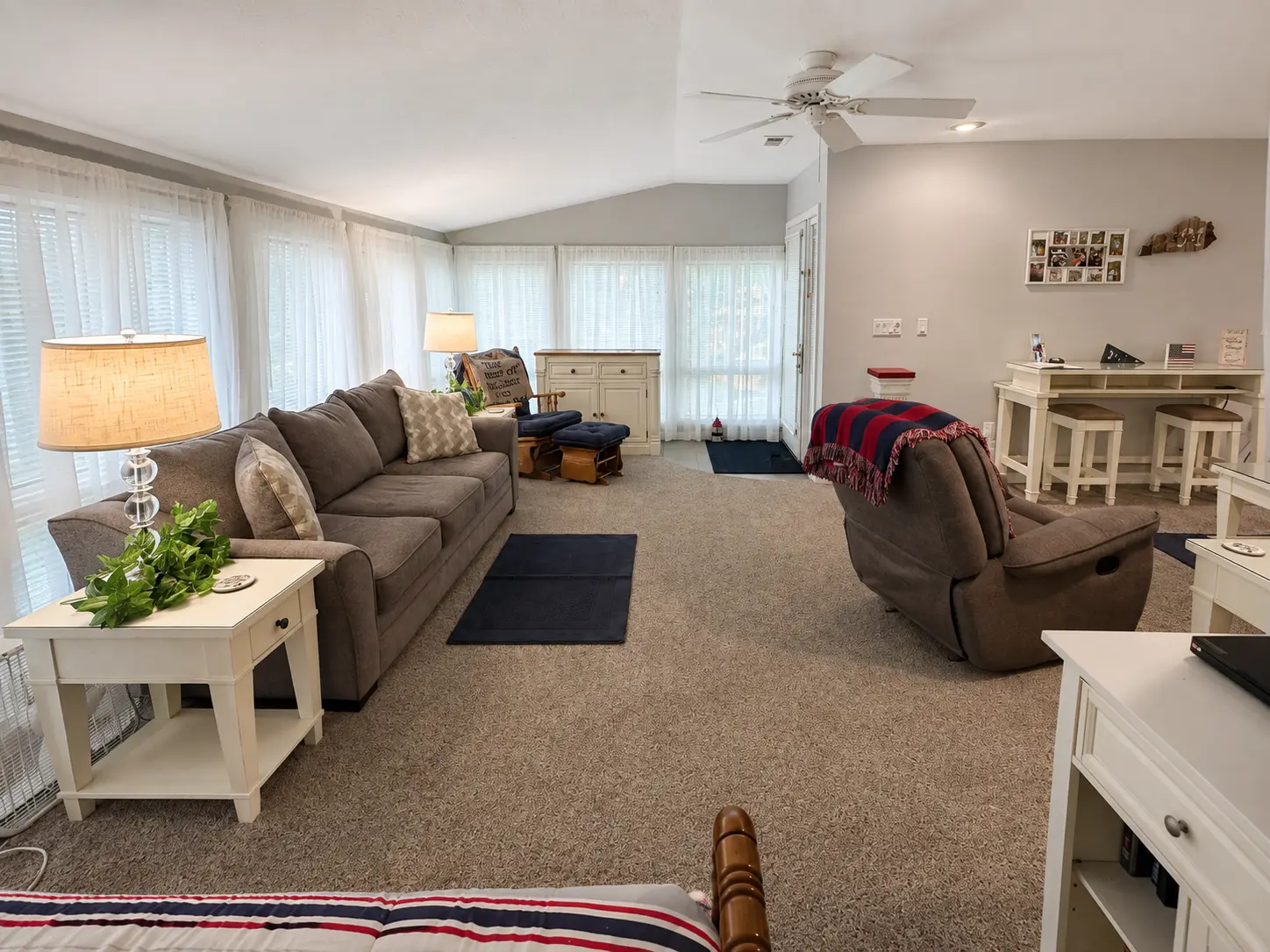 Bright, spacious living room at Marcum’s Lake Cumberland Retreat